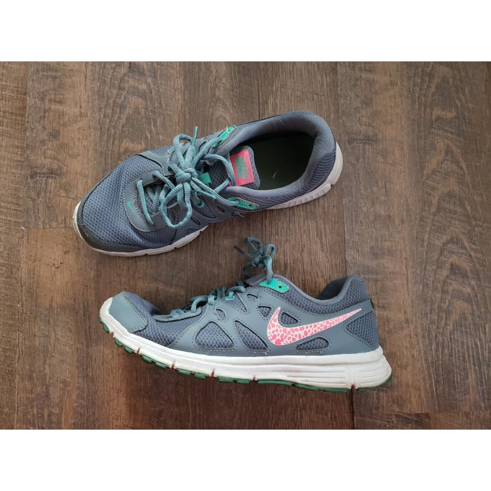 Womens 9.5 Nike Running Sneakers